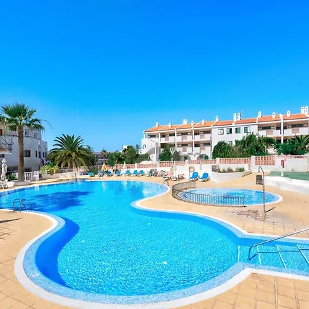 Stunning Flat With Wonderful Sea Views