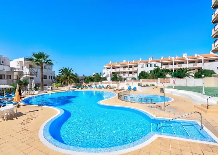 Stunning Flat With Wonderful Sea Views