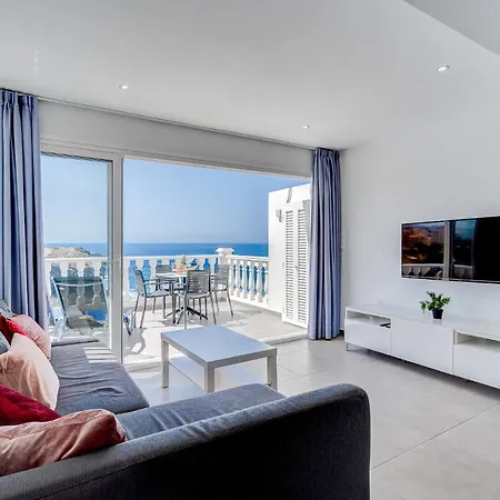 Stunning Flat With Wonderful Sea Views